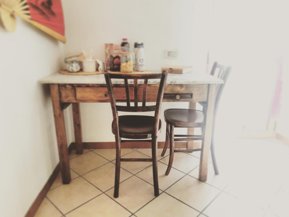 Mini Appartamento "Il Nido Del Picchio" Ascoli Piceno Bagian luar foto