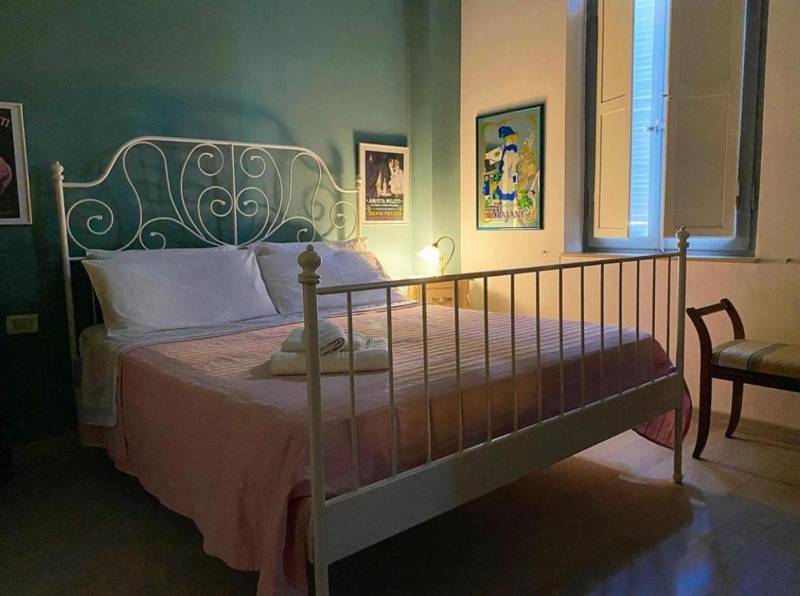 Mini Appartamento "Il Nido Del Picchio" Ascoli Piceno Bagian luar foto